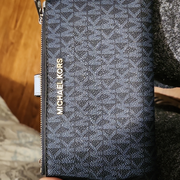 Michael Kors Jet Set Travel Double Zip Wristlet Dark Chambray Blue Mk Signature - Picture 8 of 8